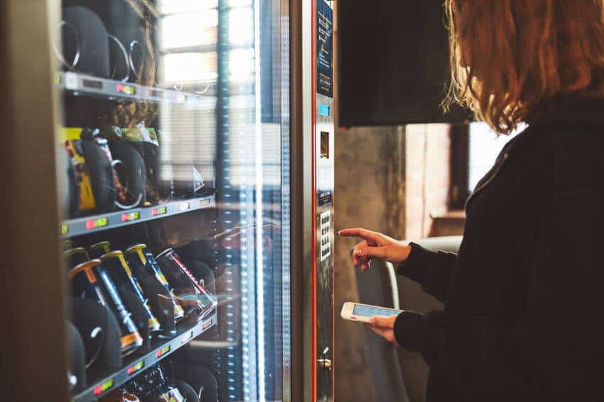 Kiosk Automaten kaufen, mieten, Verkaufsautomaten aufstellen