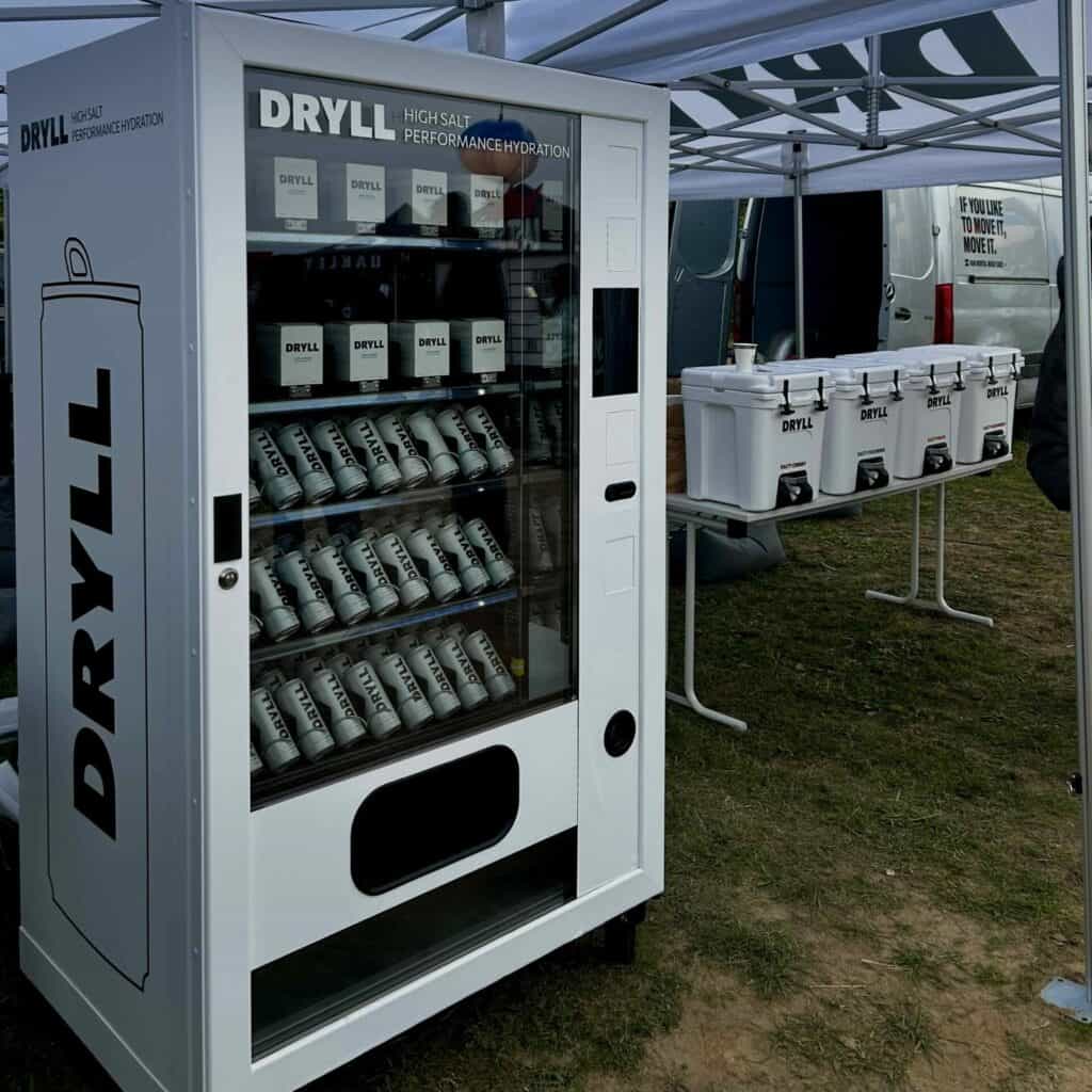 Verkaufsautomat mit Hydratationsprodukten für Kurzzeitmiete.